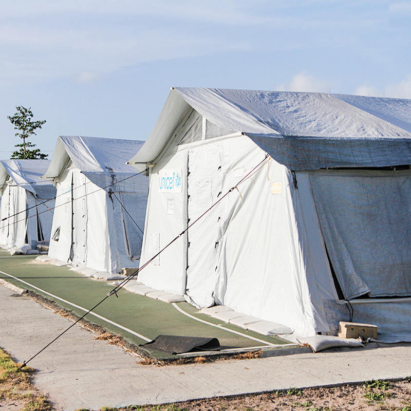 Tente polyvalente standard de l'UNICEF de 72 m² utilisée pour le stockage, l'hôpital, le dispensaire, l'école, le bureau
